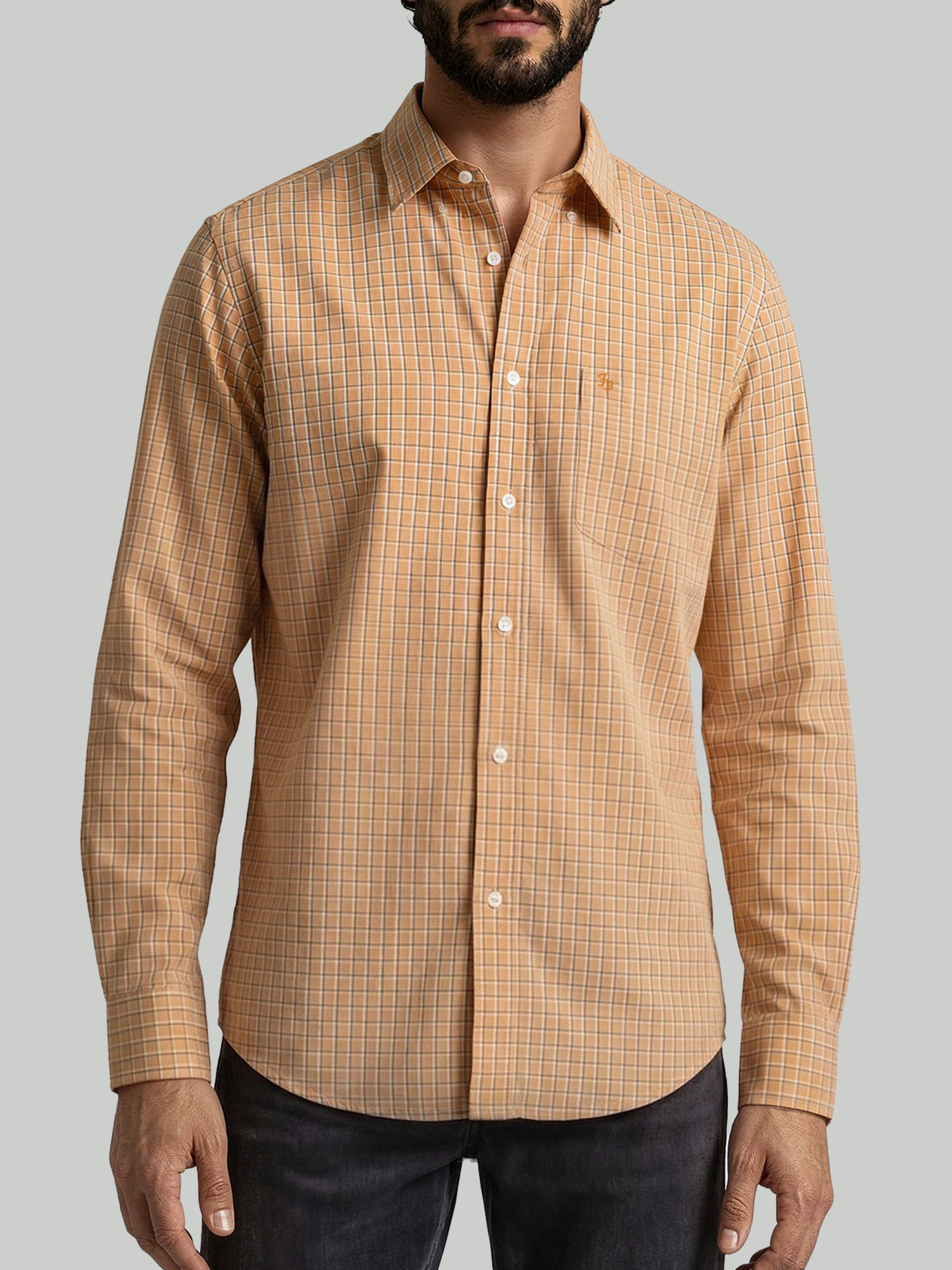 Compra camisa de cuadros para hombre color naranja suave. Manga larga, fit regular, tela resistente y diseño moderno John Paolo. Ideal para looks casuales elegantes.
